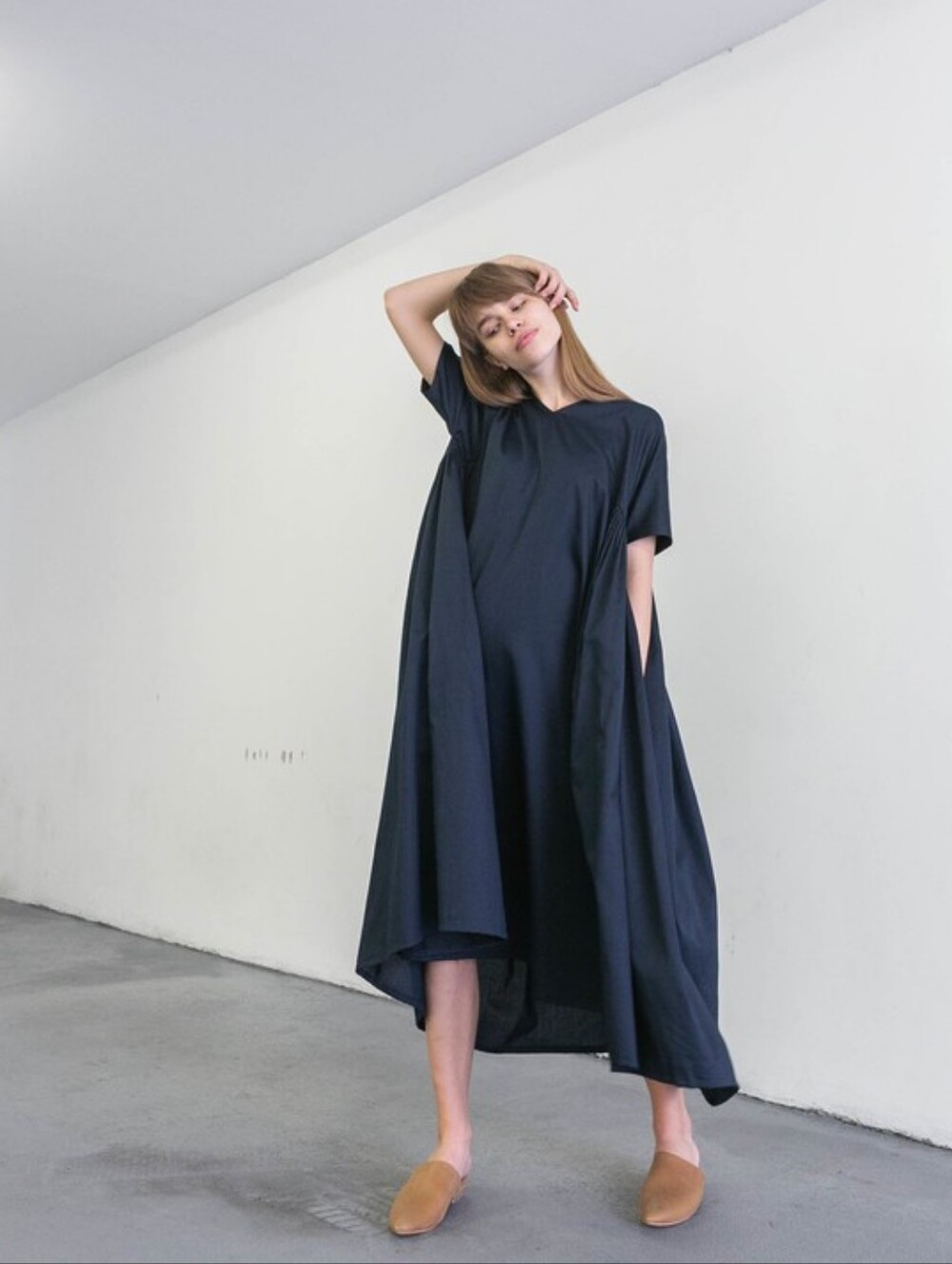 BLACK CRANE Petal Dress Dark Navy Tent Dress S